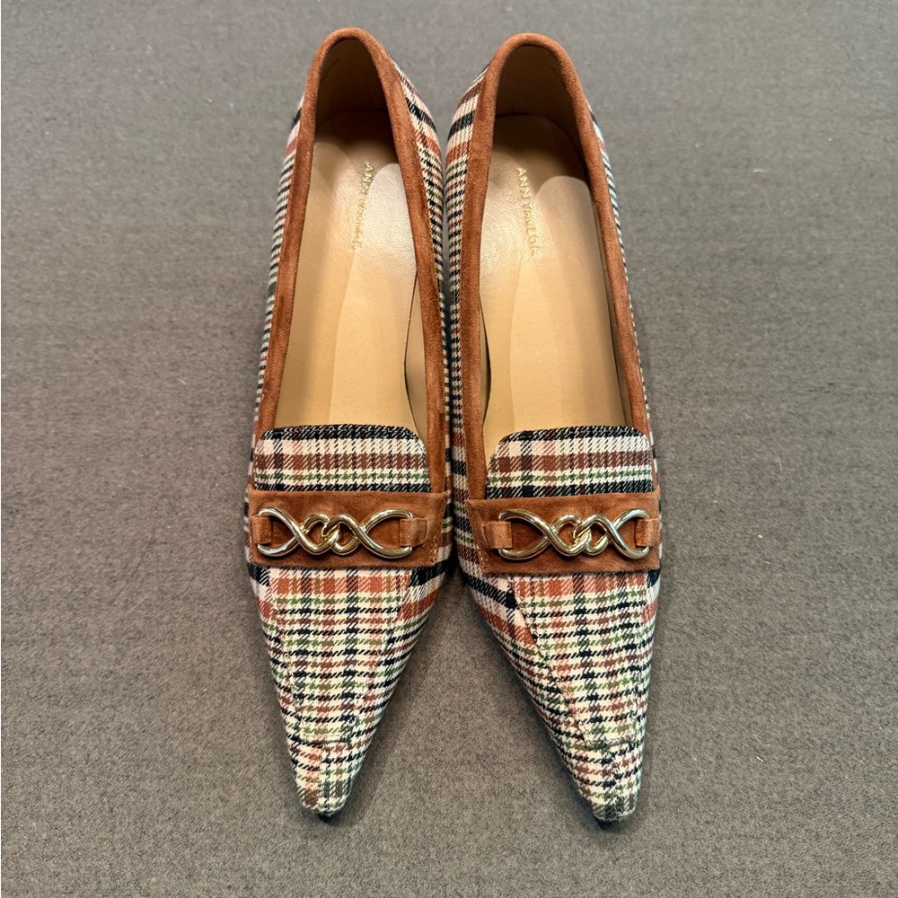 Chain Houndstooth Pointy Toe Pump